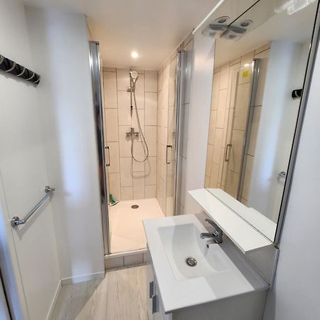 Appartement Independant Dans Maison Au Calme Pugny-Chatenod Exteriör bild