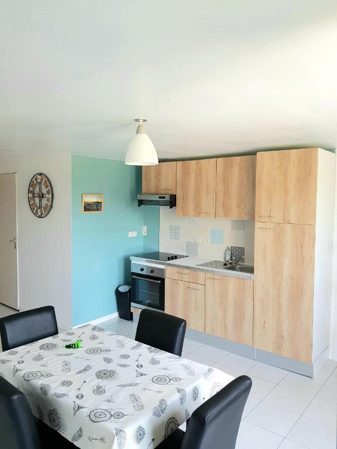 Appartement Independant Dans Maison Au Calme Pugny-Chatenod Exteriör bild