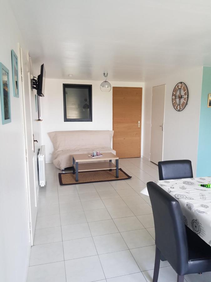Appartement Independant Dans Maison Au Calme Pugny-Chatenod Exteriör bild